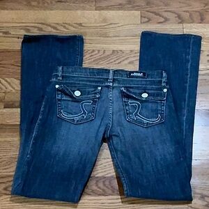 Rock & Republic women’s LOW-RISE Dark Wash Women's Boot Cut Jeans